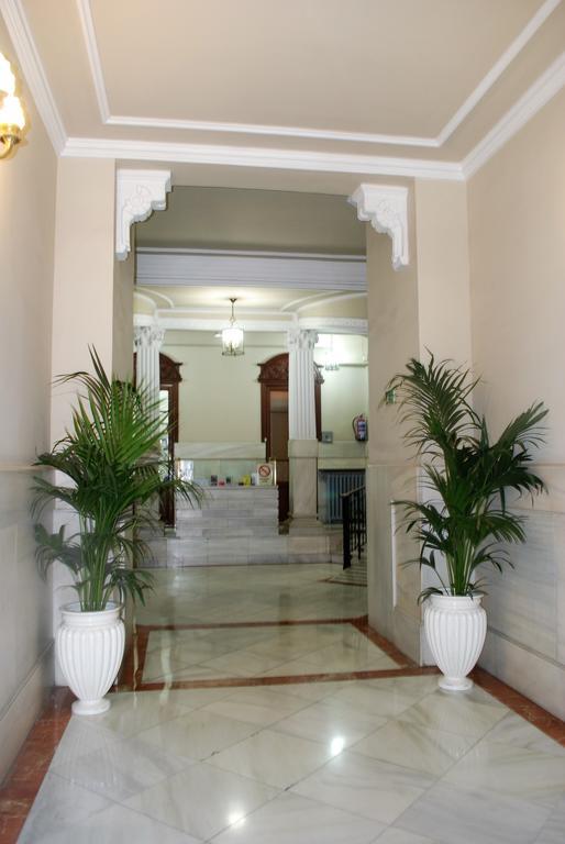 Hostal Galaico Madrid Exterior foto